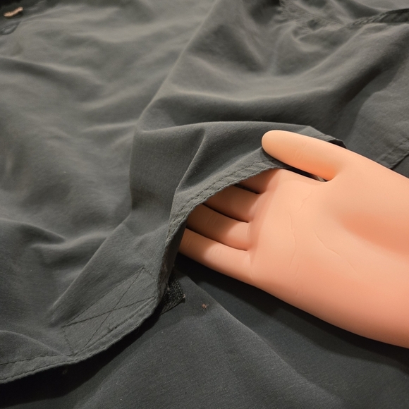 Magellan Outdoors Dark Green Fishing Shirt Lightweight Men's size XL w/ 2 FLAWS - Picture 9 of 16